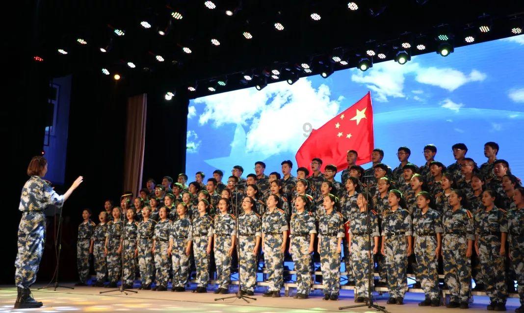 见习小魔女勇闯猪窝岛